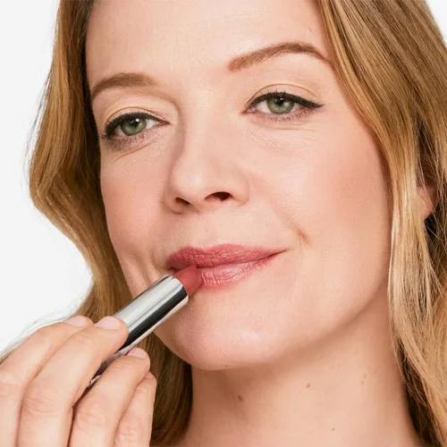 Miniatura 5 de Clinique Dramatically Different Lipstick Shaping Lip Colour Long Lasting, Moisturizing + Hydrating 17 Shades