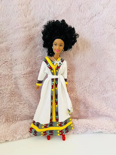 Miniatura 4 de Maya en vestido largo (pelo rizado)
