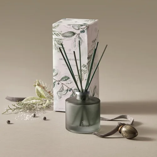 Miniatura 2 de Thymes Petite - Conjunto de Difusor Reed de Aceite – Incluye Varillas Reed Difusoras, Aceite de Fragancia y Botella de Vidrio – Decoración de Lujo