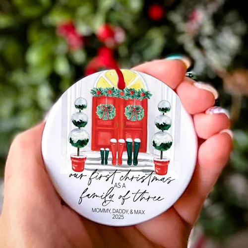Miniatura 2 de Adorno de Navidad de familia de tres – Regalos para padres recién nacidos – Regalos para padres nuevos para parejas – Adornos de Navidad 2