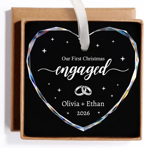Miniatura 8 de Adorno personalizado para casados de primera Navidad 2026, regalos de compromiso para parejas, adorno de boda personalizado para recién casados