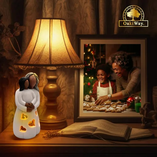 Miniatura 4 de Estatua de Portavelas Pintada a Mano Abuela-Nieta con Vela LED Parpadeante Ideas Únicas de Regalo de Nana para Navidad, Regalo de Cumpleaños