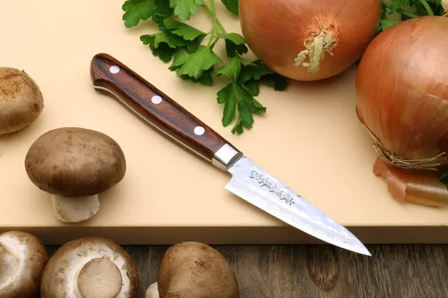 Miniatura 2 de Yoshihiro VG10 Cuchillo de utilidad para pelar de acero inoxidable de Damasco martillado de 16 capas (3.2" (80mm))