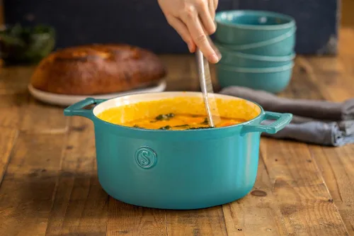 Miniatura 5 de SAVEUR SELECTS Cacerola de hierro fundido esmaltado, horno holandés de 5 cuartos de galón con tapa de acero inoxidable de doble pared, azul sabroso