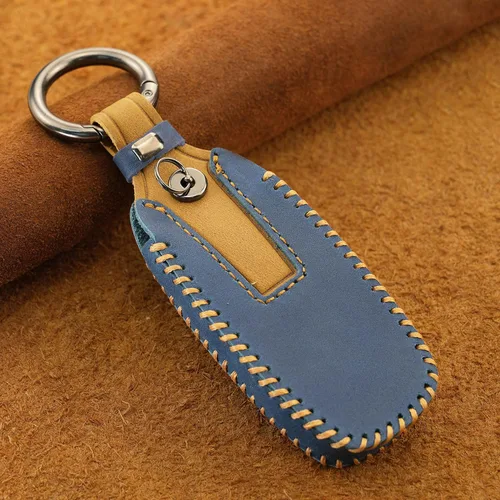 Miniatura 3 de SANRILY Funda de cuero para llavero de 4 botones para Nissan Ariya 8 Gen th New Teana X-Trial Kicks Entry Retro con llavero azul