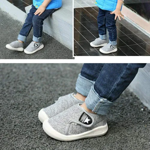 Miniatura 6 de OAISNIT Botas de nieve para bebés y niñas con suela de goma antideslizante, zapatos de invierno con pantuflas casuales de piel de felpa cálida