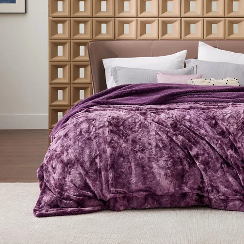Miniatura 26 de Bedsure GentleSoft Manta Mullida de Sherpa - Manta de Forro Polar Cálida y Acogedora para Regalo de Mujer, Manta de Navidad de Felpa y Piel