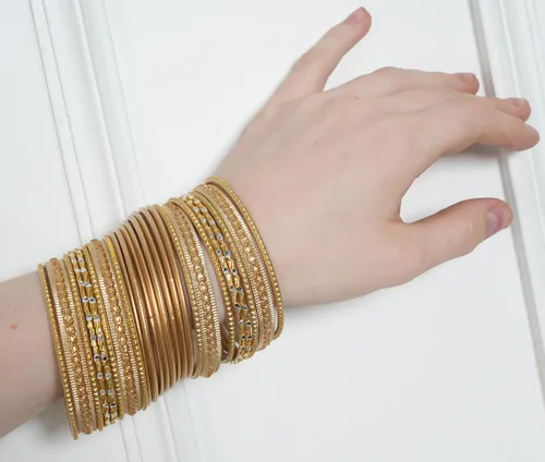 Miniatura 2 de Touchstone - Pulseras de metal indio para mujer, de aleación de oro, colección de 2 docenas de pulseras Bollywood, para mujer, apilable, anchas