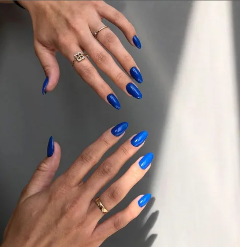 Miniatura 2 de Uñas postizas a presión azul real - Forma de almendra, longitud media, acrílicas neutrales reutilizables para mujeres y niñas - Uñas postizas