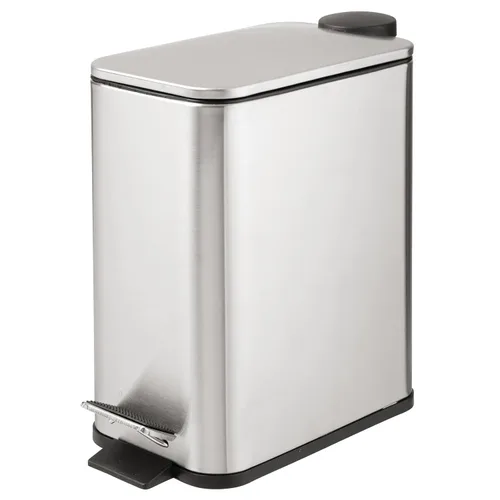 Miniatura 12 de mDesign Cubo de basura rectangular de metal delgado de 1.3 galones con pedal de pie, tapa de cierre fácil, papelera estrecha, contenedor de basura