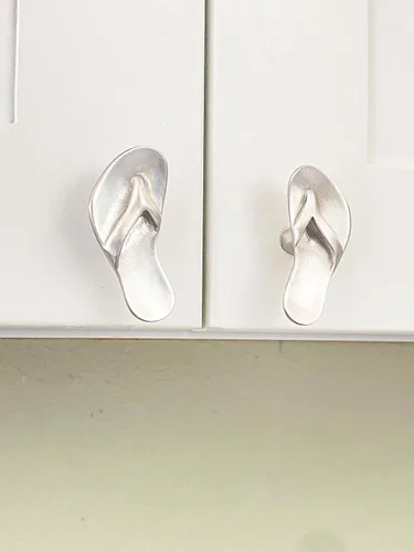 Miniatura 4 de Perillas de gabinete Flip Flop (par combinado)
