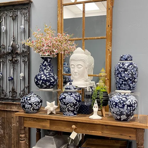 Miniatura 7 de Galt International Tarro Chinoiserie Floral Oscuro Azul de 8" con Tapa, Tarro Decorativo de Jengibre, Centro de Mesa, Tarro de Almacenamiento de Té