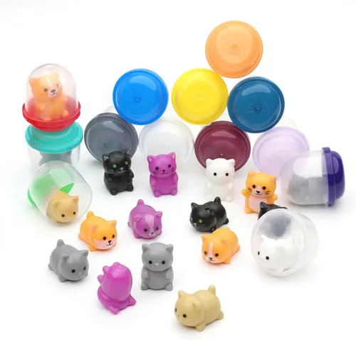 Entervending Figuras de animales de granja en cápsula, 50 unidades, cápsulas de plástico de 1.1 pulgadas con varios animales y mascotas para niños,