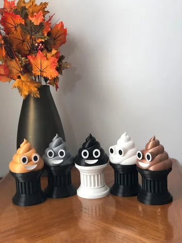 Miniatura 3 de Znet3D Poop Emoji Trophy – 6 pulgadas de alto sobre un pilar negro pintados ojos y boca – Premio y regalo perfecto – Hecho a mano con fabricación