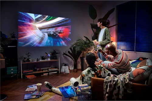 Miniatura 10 de Samsung 30" - 100" The Freestyle 2nd Gen con Gaming Hub Proyector portátil inteligente, FHD, HDR, experiencia de cine en casa de pantalla grande