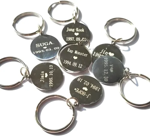 Llavero BTS Bangtan Boys Army Jewelry of Lover Fans regalo ARMY Bangtan Boys llave de acero inoxidable regalo de cumpleaños