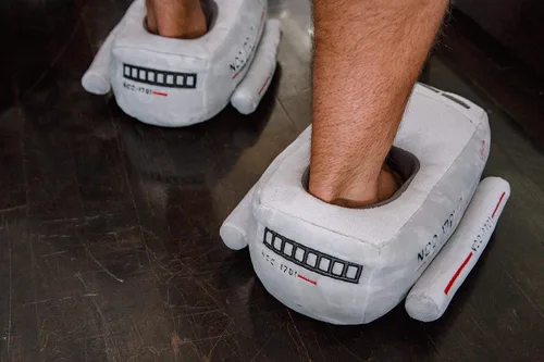 Miniatura 5 de Star Trek The Original Series Galileo Shuttlecraft Zapatillas 3D para adultos Zapatilla de casa de felpa suave con suela antideslizante Calzado