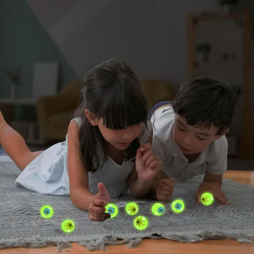 Miniatura 5 de ArtCreativity Bolas rebotadoras que brillan en la oscuridad – Paquete a granel de 12 – Bolas rebotantes de 1.25 pulgadas de alto para niños