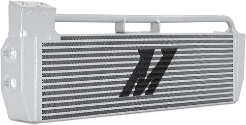 Miniatura 2 de Mishimoto MMOC-E60-06 Enfriador de aceite de alto rendimiento compatible con BMW E60 M5 / E63 M6 / E64 M6 2006-2010