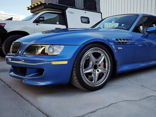 Miniatura 4 de iJDMTOY Luces de marcador laterales con tira LED ámbar para parachoques delantero semidansparente compatible con BMW Z3 Roadster convertible