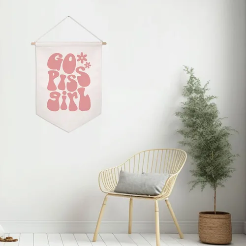 Miniatura 4 de Bandera Colgante de Pared para Chicas "Go Piss" Arte de Pared Moderno Idea de Regalo Graciosa y Divertida Decoración de Apartamento Decoración de Go