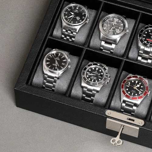 Miniatura 5 de ROTHWELL Caja de reloj de cuero con 10 ranuras, organizador de joyas de lujo, soporte para reloj con tapa de cristal grande, organizador de caja
