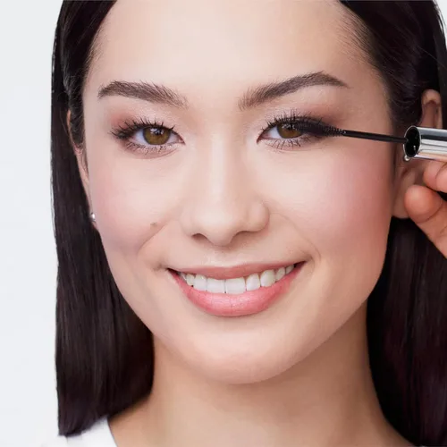 Miniatura 4 de Clinique Lash Power Tubing Mascara Long-Wearing Formula Lengthening, Smudge-Proof + Safe for Sensitive Eyes