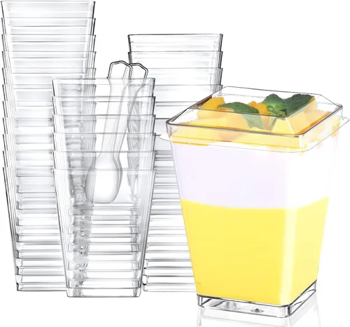 Eupako Paquete de 100 Vasos Cuadrados de Plástico Transparente de 5 oz para Postres con Tapas y Cucharas, Juego de Vasos Pequeños de Plástico 100