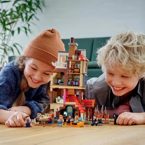 Miniatura 3 de LEGO Harry Potter Attack on The Burrow 75980 Kit de construcción