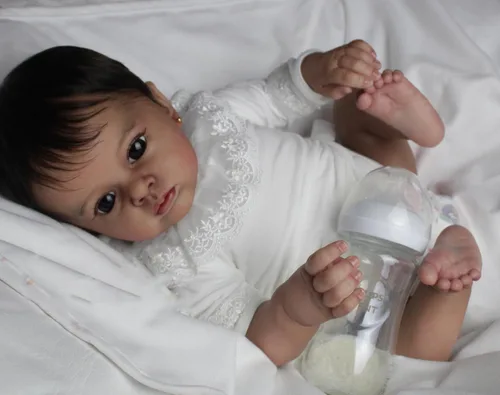 Miniatura 4 de Muñecas realistas de bebé Reborn de 24 pulgadas, piel oscura, niña negra que se ven real, cuerpo suave, bebé recién nacido, de silicona, linda