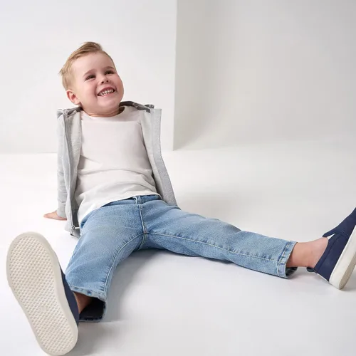 Miniatura 2 de Gerber Baby Toddler Straight Leg Stretch Denim Jeans