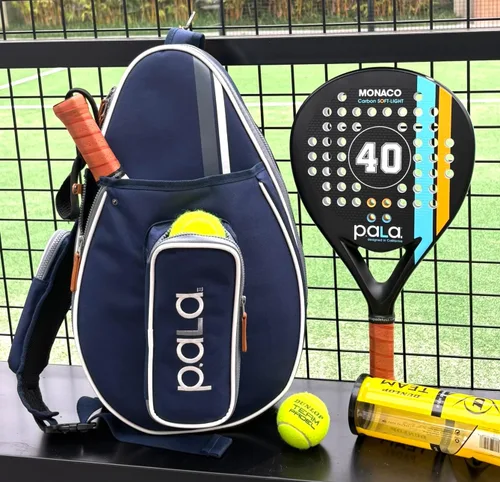 Miniatura 7 de P.ala Multi-Sport Crossbody Padel Bag – Fits 2 Padel Rackets, Lightweight 2.07 lb, Fence Hook, 13” Device Sleeve, Compact Racket Bag for Padel, Azul