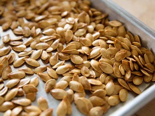 Miniatura 3 de Big Max Pumpkin Seeds50 unidades, marca "COOL BEANS N SPROUTS". Reliquia. Sin OMG. Jardinería doméstica.