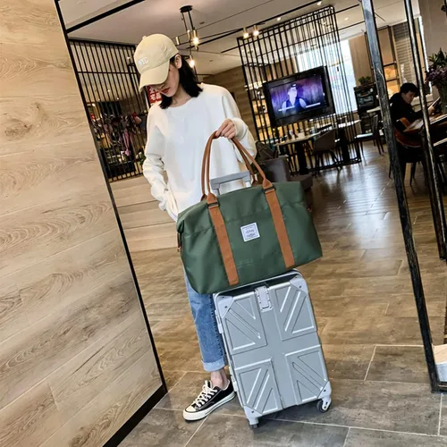 Miniatura 39 de KARRESLY Bolsa de viaje para mujer, bolsa de hombro para fin de semana, bolsa de deporte, gimnasio, bolsa de mano, impermeable, Beige