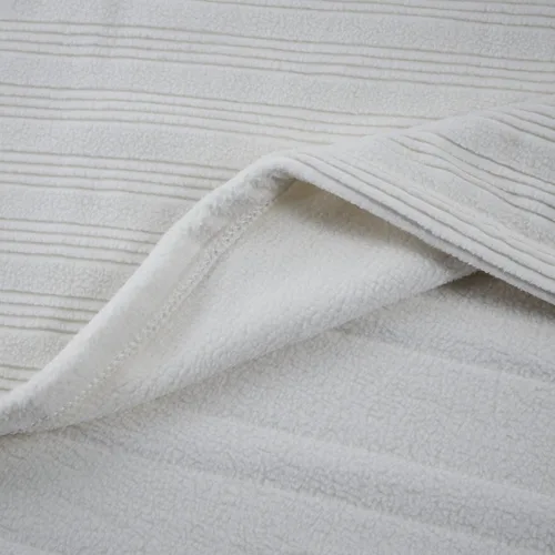 Miniatura 7 de Serta - Manta de forro polar ultrasuave Travis con textura de nervaduras trilobulares, manta eléctrica; cómoda, agradable y abriga y protege