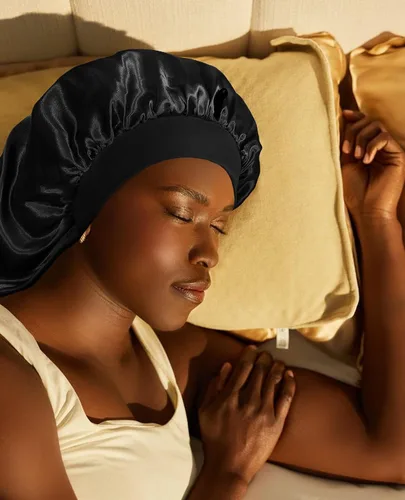 Miniatura 2 de AWAYTR Gorro largo de satén para mujer, gorro de seda de 2 capas para trenzas, gorro de dormir elástico con gorro de noche de banda ancha (negro)