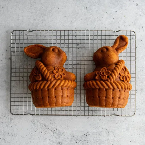 Miniatura 3 de Nordic Ware Bunny in Basket - Molde para tartas 3D, 10 tazas, caramelo
