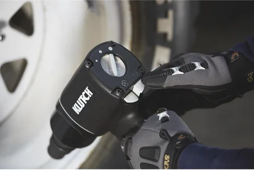 Miniatura 4 de Klutch Llave de impacto neumática: accionamiento de 3/4 pulgadas, 7 CFM, 1,500 pies.-Lbs. Torque