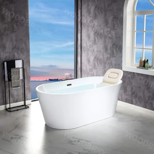 WOODBRIDGE Bañera de remojo acílica independiente de 67 pulgadas con blanco, drenaje y desbordamiento en Matte, BTA1513-MB-Drain &O+ almohada, negro