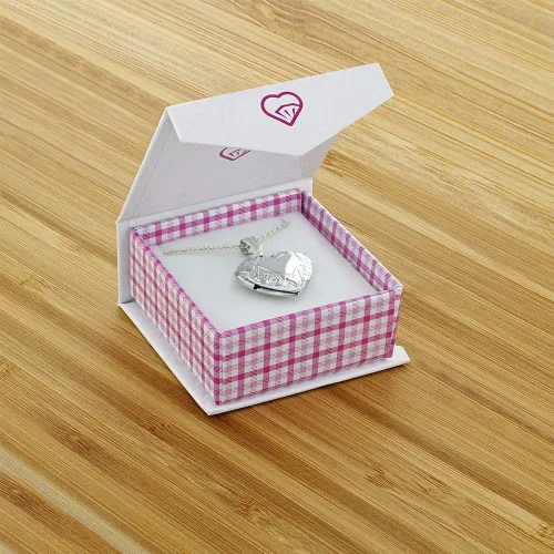 Miniatura 5 de In Season Jewelry Collar con colgante de medallón de fotos de corazón pequeño de amor en tono plateado, ideal para niños pequeños y niñas pequeñas