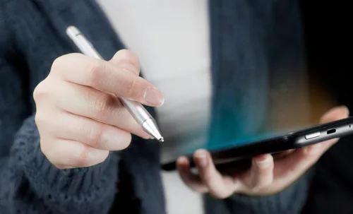 Miniatura 5 de BoxWave AccuPoint Active Stylus - Lápiz óptico compatible con Chuwi HiPad Air (paquete de 2), lápiz digital electrónico con punta ultra fina