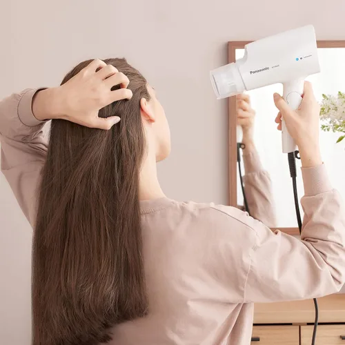 Miniatura 8 de Panasonic Nanoe - Secador de pelo compacto EH-NA2C-W (blanco) - Tecnología japonesa Nanoe, secador de pelo plegable de viaje con boquilla oscilante