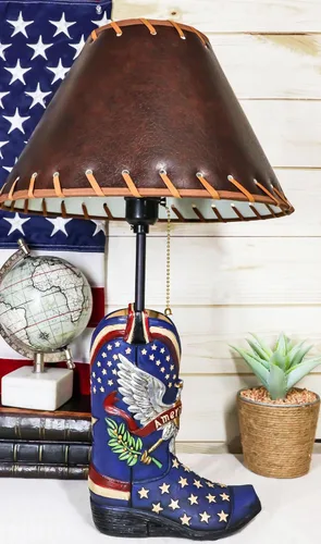 Miniatura 7 de Ebros Gift Banderín patriótico de piel sintética con diseño de águila calva y bandera americana, bota vaquera, pintada a mano, lámpara de mesa