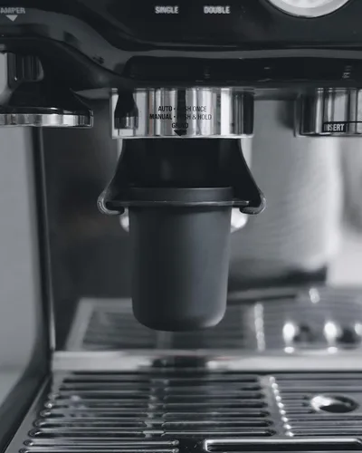 Miniatura 2 de Normcore Taza dosificadora portafiltro de 53.3mm - Acero inoxidable 304 - Negro mate - Revestimiento antiadherente Compatible con Breville Barista
