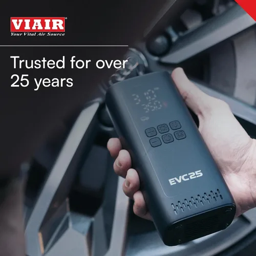Miniatura 3 de Viair Every Vehicle Carry EVC25 - Compresor portátil recargable - Indicador LED con preajuste - Inflador de neumáticos ideal para autos compactos