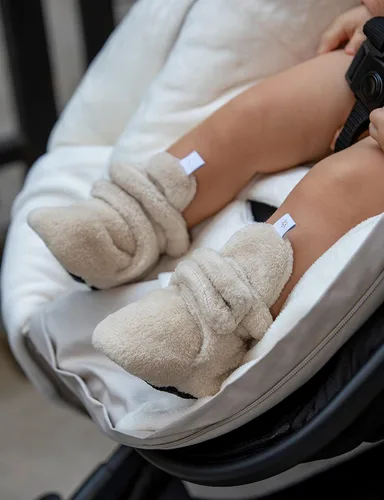 Miniatura 5 de 7AM Enfant Plush Baby Booties - Water Repellent Baby Shoes for Girls & Boys, Ultra Soft Winter Socks & Slippers for Infants