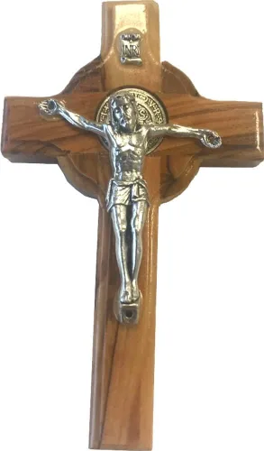 Miniatura 9 de Holy Land Market Crucifijo de pared de madera de olivo celta de 6 pulgadas, hecho a mano en Belén con medalla de metal de San Benito