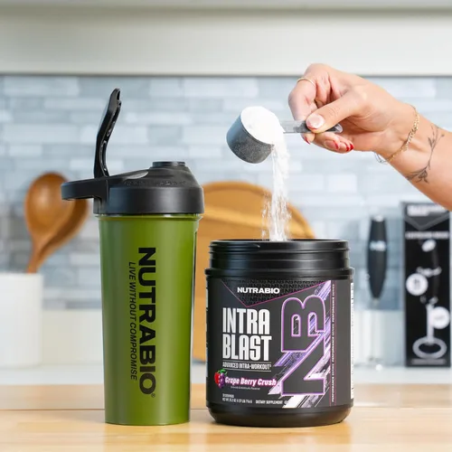 Miniatura 5 de NutraBio Intra Blast BCAA Polvo de Suplemento de Aminoácidos, Mezcla de Electrolitos e Hidratación, Intra, Pre Entrenamiento y Recuperación