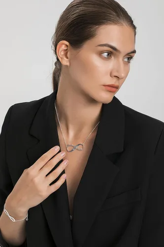 Miniatura 2 de Collar Personalizado de Nombre Infinito de Oro con Corazón Hermosa Flecha Ancla Brújula Montaña Constelación Colgante de Amor Eterno Joyería Mejores