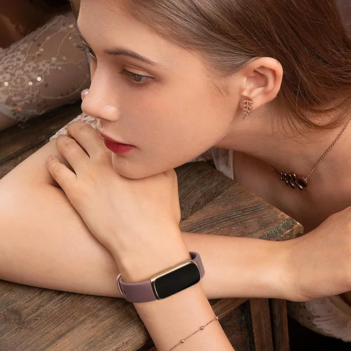 Miniatura 4 de Paquete de 4 correas deportivas compatibles con Fitbit Luxe para mujeres y hombres, correas deportivas de repuesto de silicona suave para Fitbit
